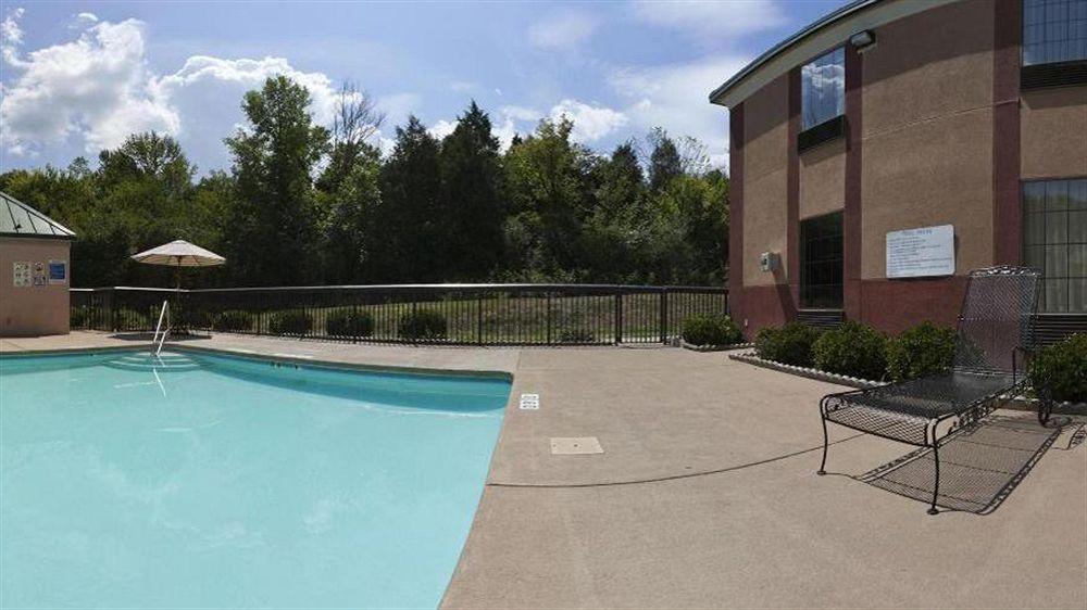 Clarion Pointe - Danville East South Boston