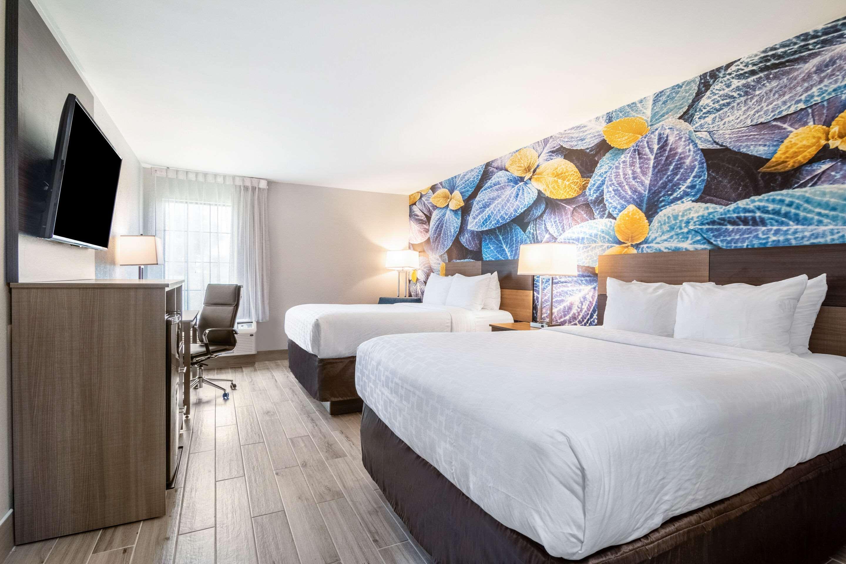 Hotel Clarion Pointe - Danville East South Boston