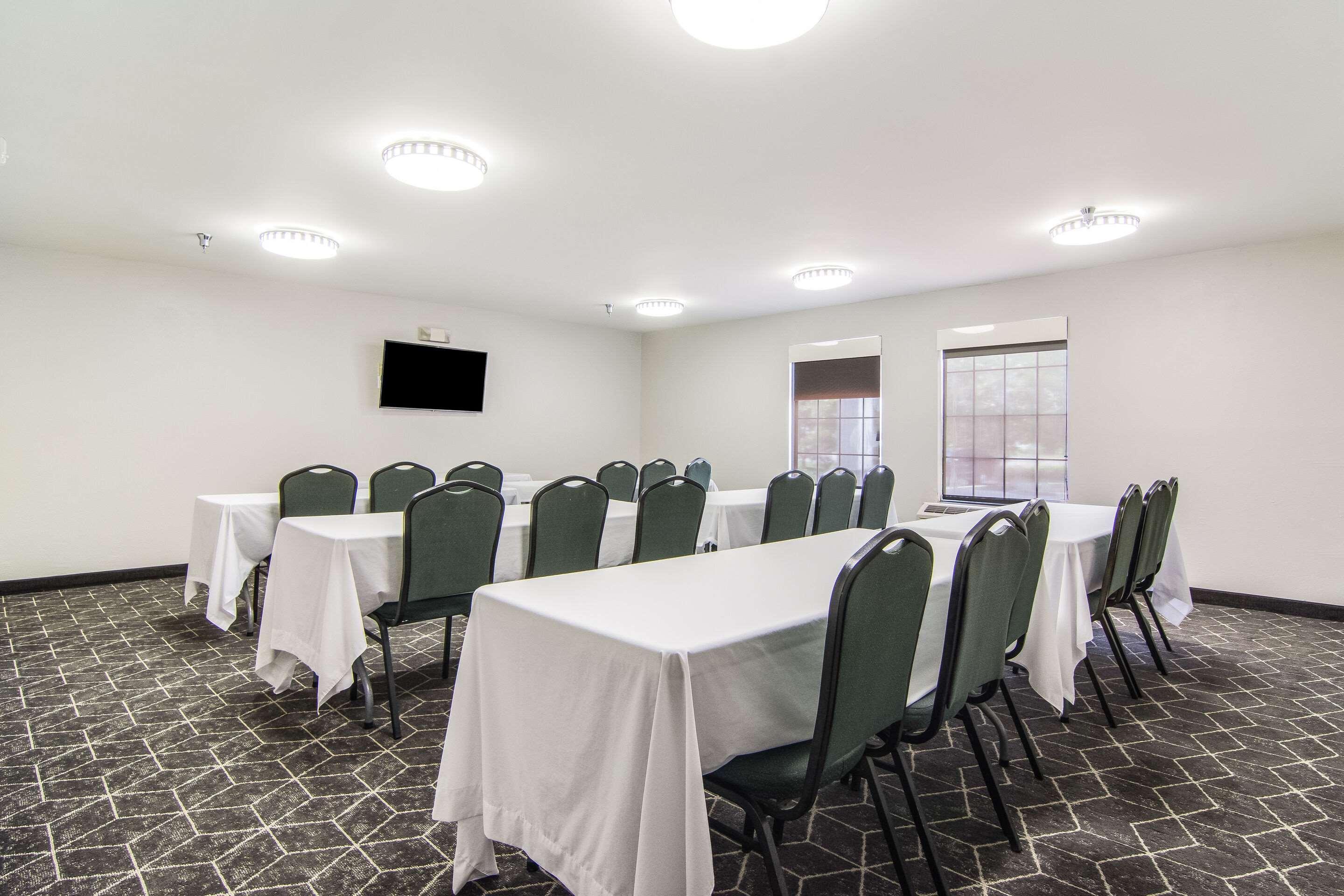 Clarion Pointe - Danville East Hotel South Boston