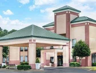 Hotel Clarion Pointe - Danville East 2*